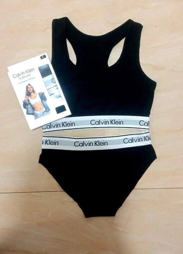 Calvin Klein Seamless Impact Sports Bra with Panty